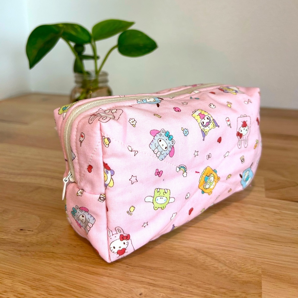 Handmade Sanrio characters makeup Pouch -NEW